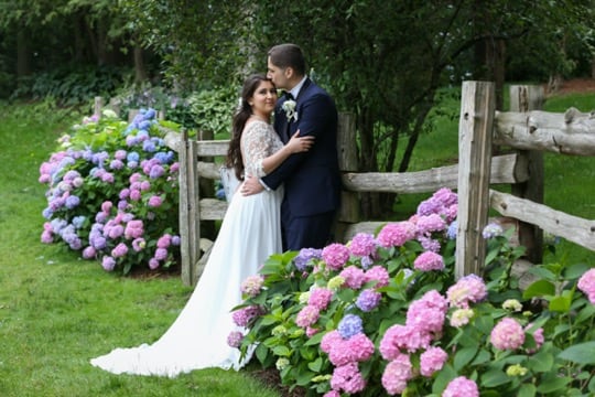 Wedding photography at the Brueckner Rhododendron Gardens in Mississauga